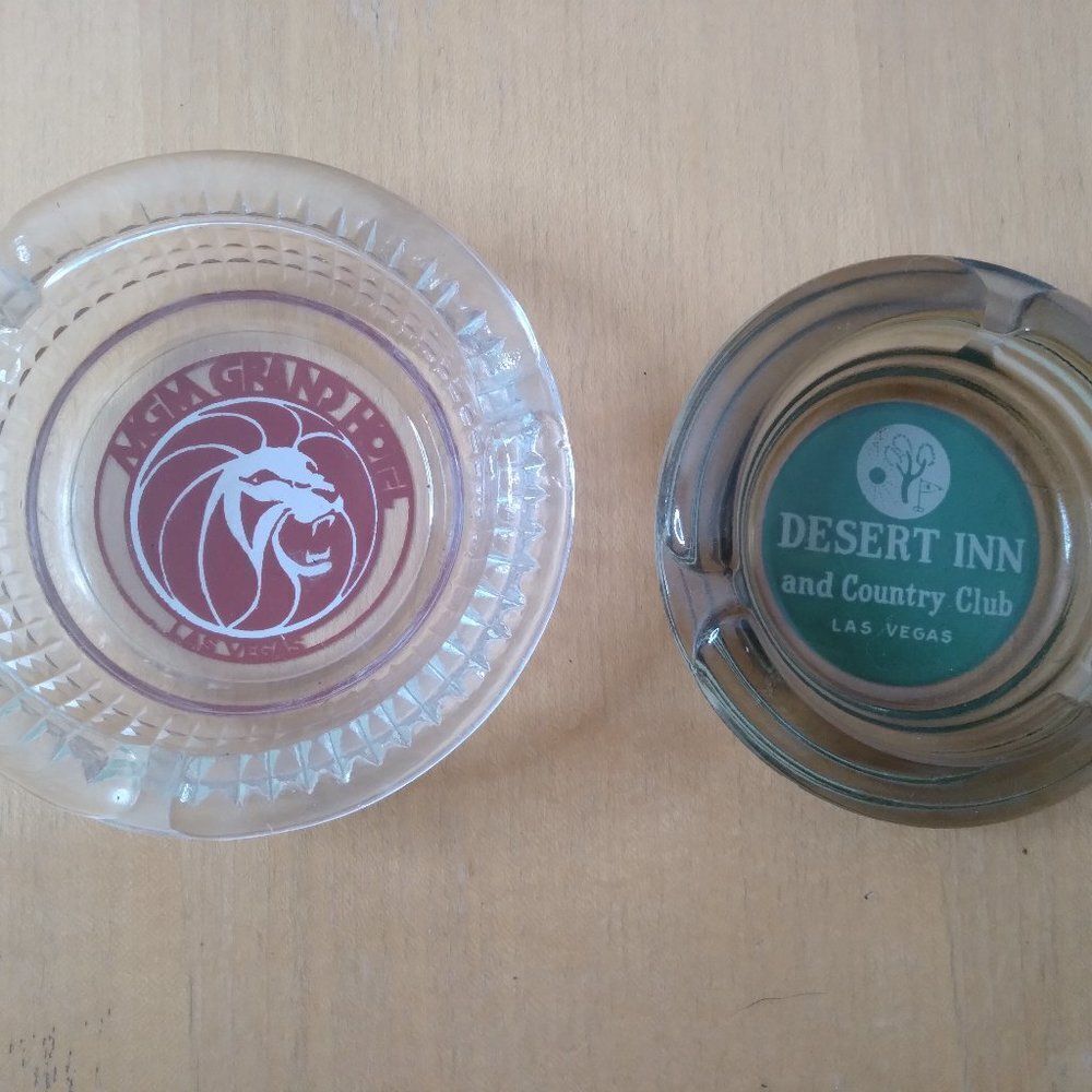 Vintage MGM Grand Hotel Desert Inn Ashtrays Glass (2)